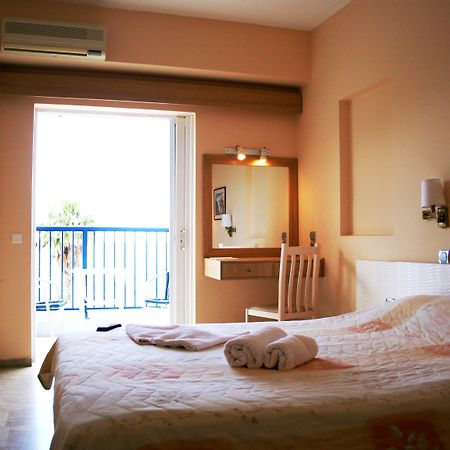 Hotel Golden Sun Finikounta Eksteriør bilde