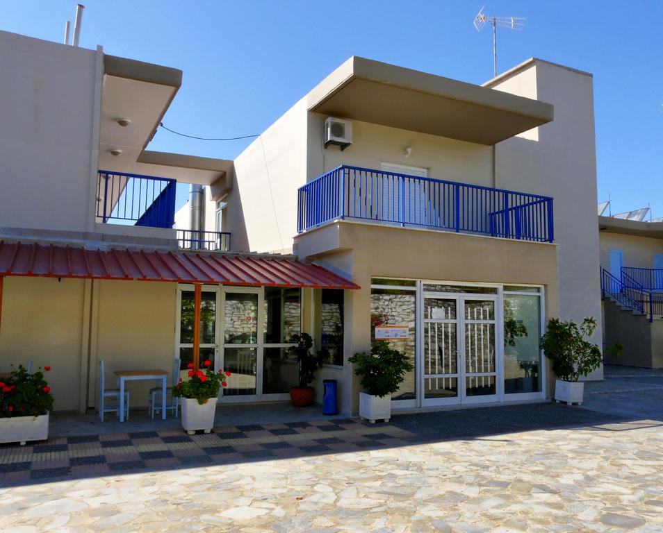 Hotel Golden Sun Finikounta Eksteriør bilde